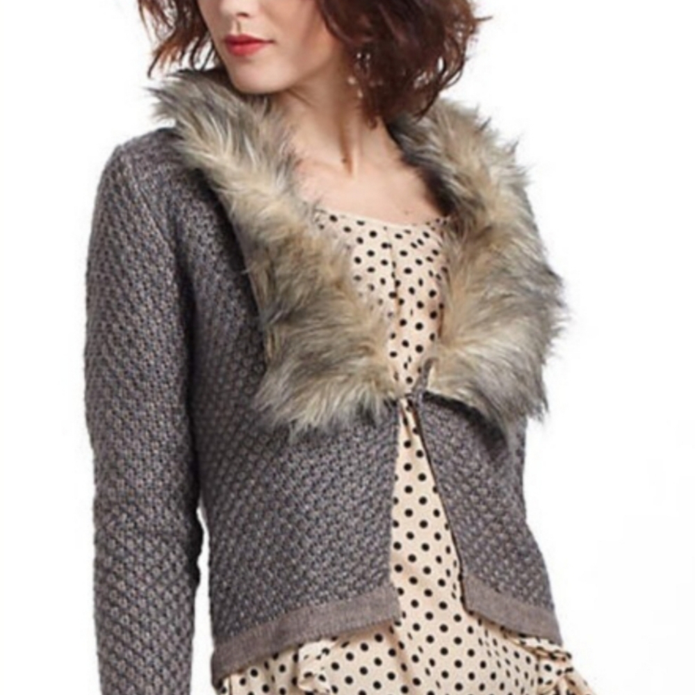 Soo cute Janie& Jack sweater with faux color, S/M
